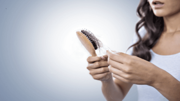 علاج تساقط الشعر بالاعشاب